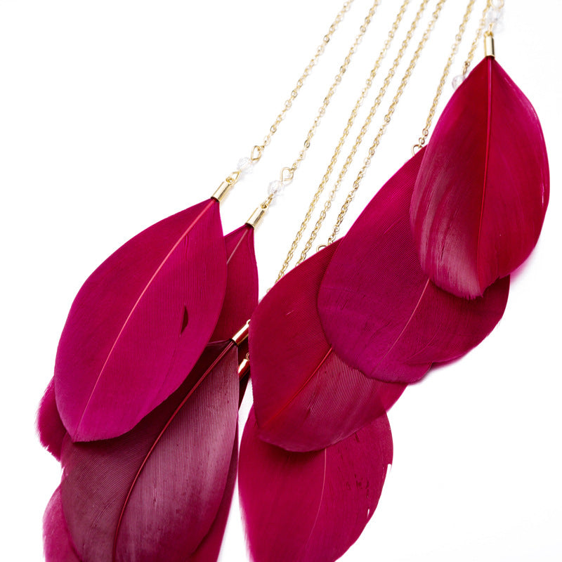 Pendientes bohemios con plumas