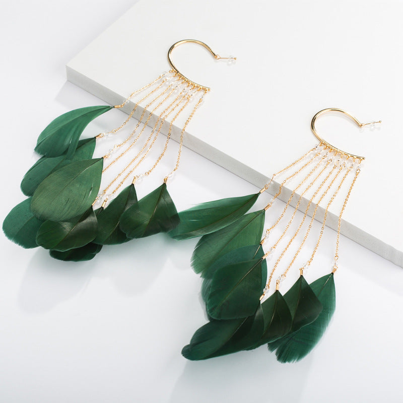Pendientes bohemios con plumas