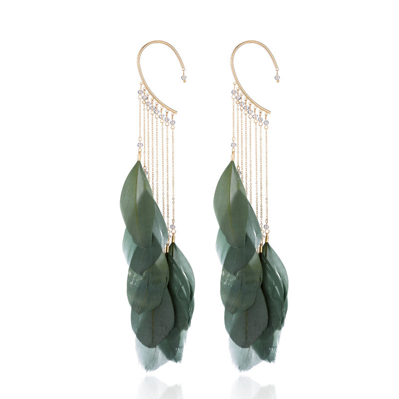 Pendientes bohemios con plumas