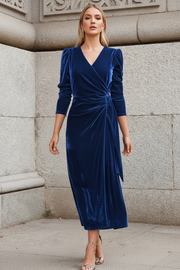 Elegant Gold Velvet Dress with High Fashion Appeal